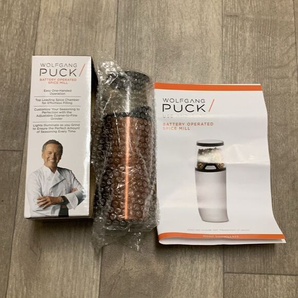 New‎ Wolfgang Puck Spice Mill Grinder Salt Pepper Seasoning Battery Operated - Picture 1 of 5